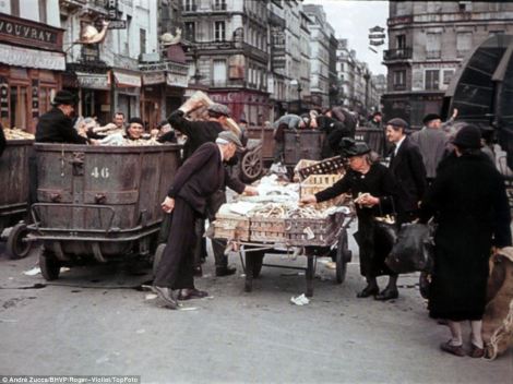 Paris France under german occupation french people 2